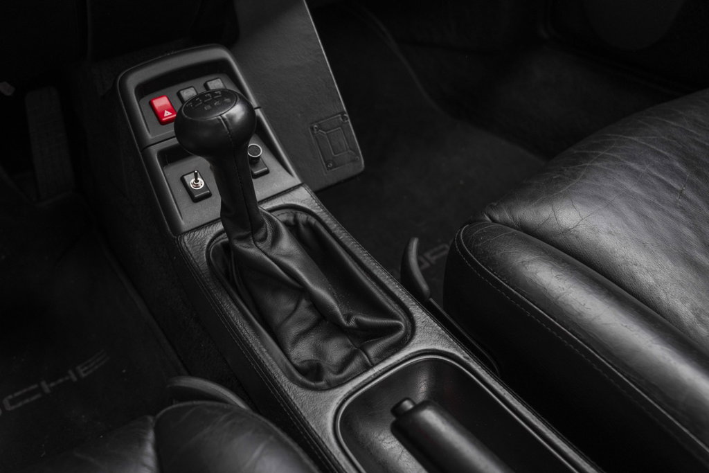 Porsche 993 Carrera 4