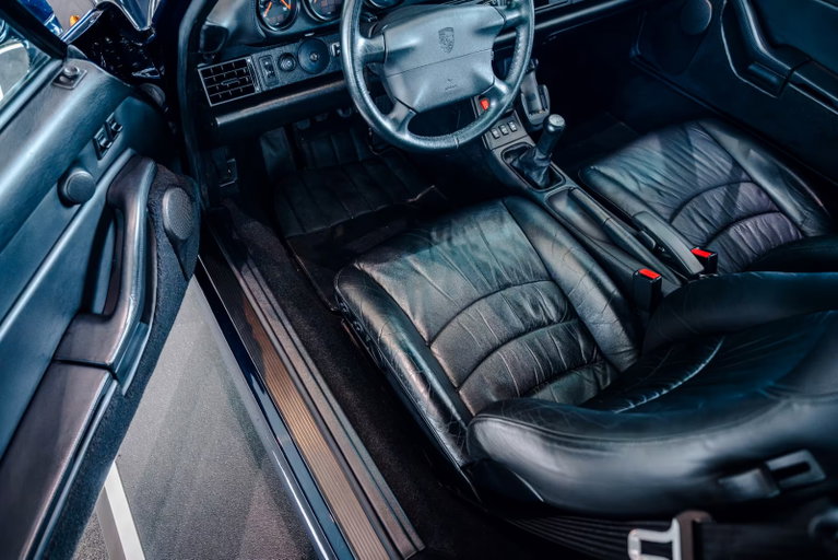 Porsche 993 Carrera 4S