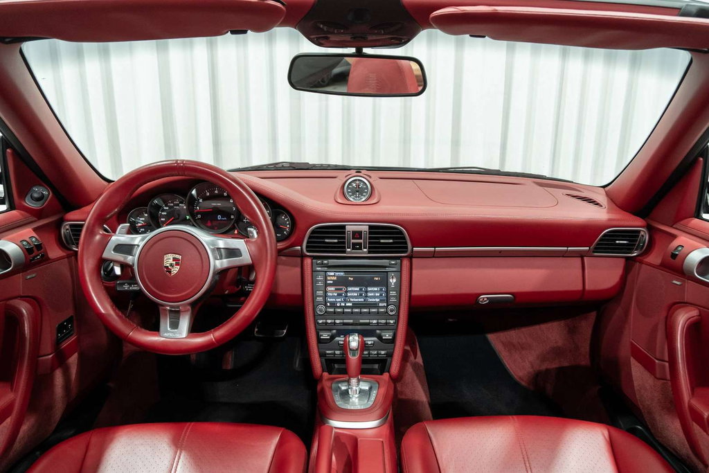 Porsche 997.2 Carrera GTS