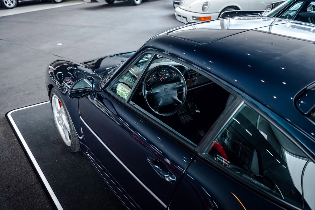 Porsche 993 Carrera 4S