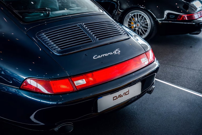 Porsche 993 Carrera 4S