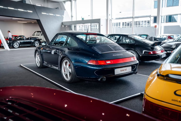 Porsche 993 Carrera 4S