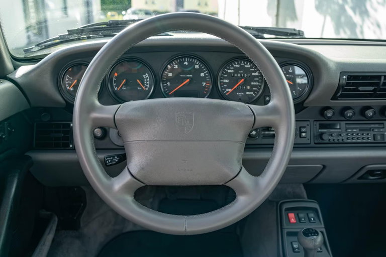 Porsche 993 Carrera