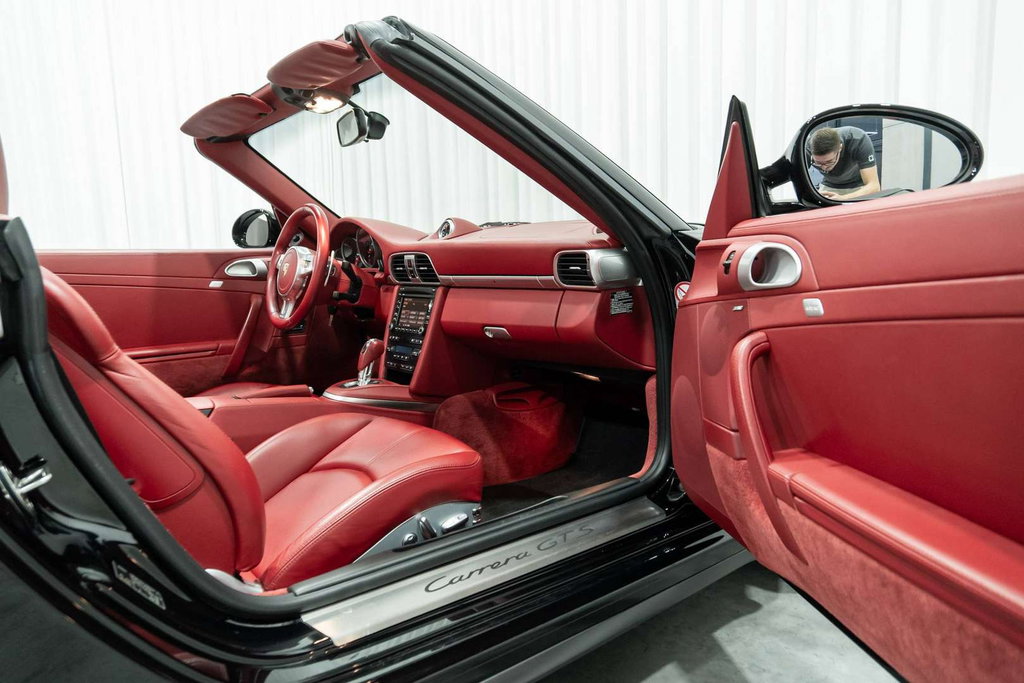 Porsche 997.2 Carrera GTS