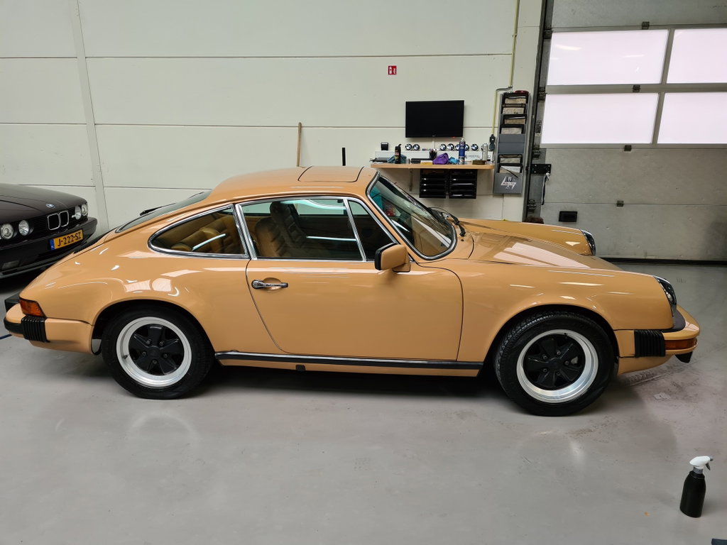 Porsche 911 SC (US)