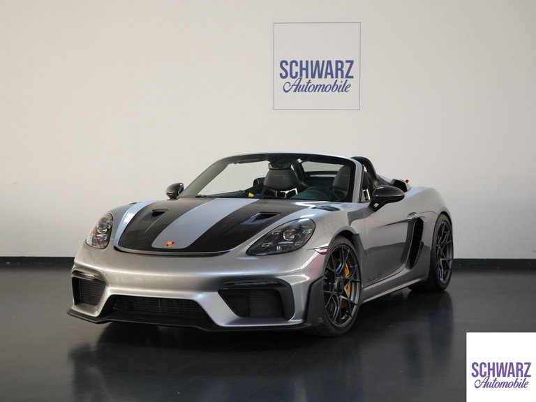 Porsche 718 Spyder RS