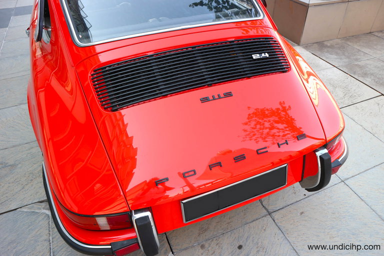 Porsche 911 S (F-Modell)
