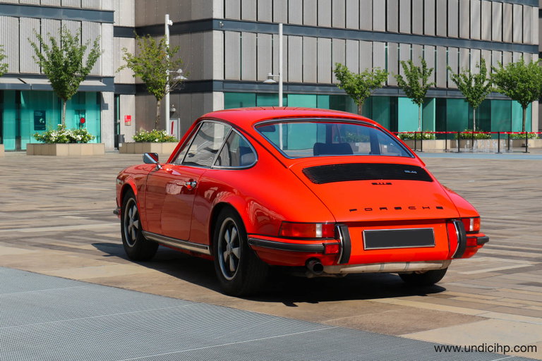 Porsche 911 S (F-Modell)
