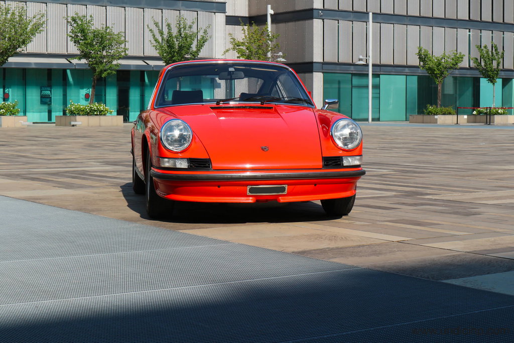 Porsche 911 S (F-Modell)