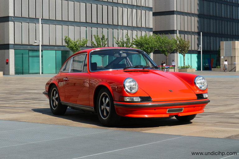 Porsche 911 S (F-Modell)