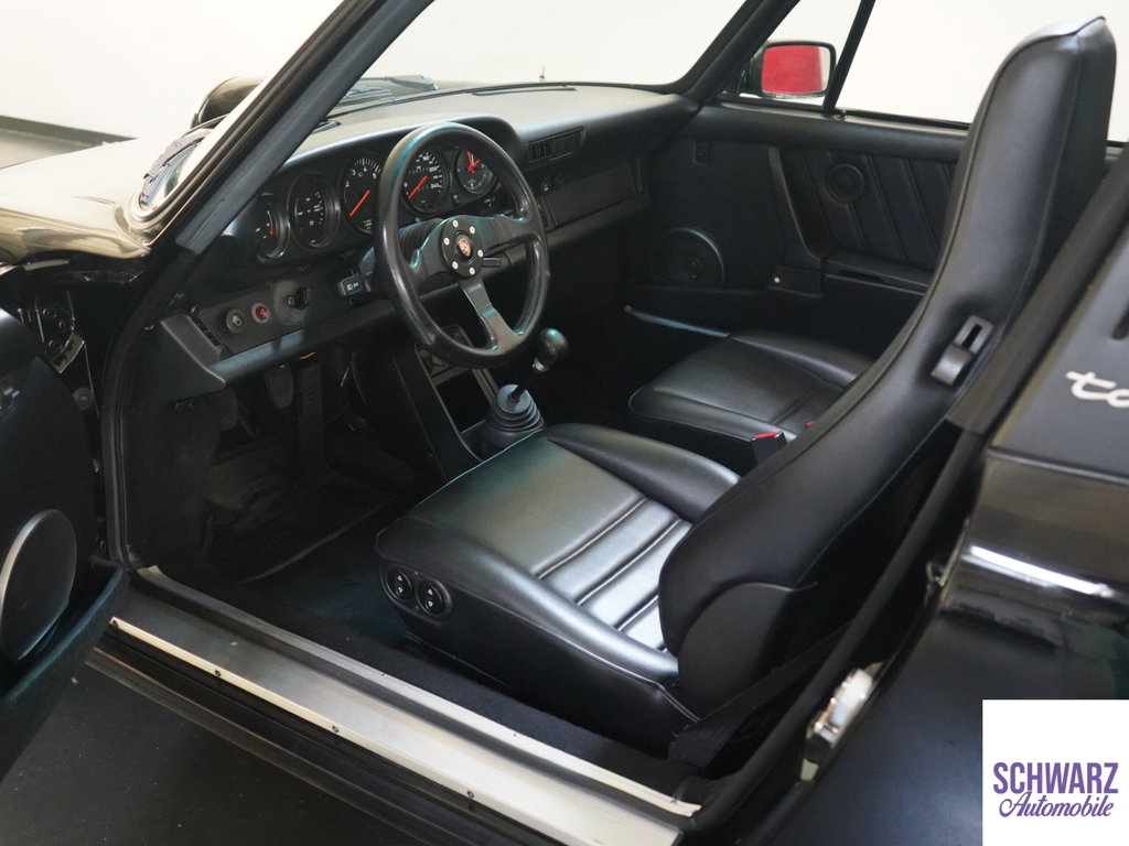 Porsche 911 Carrera 3.2 (US)