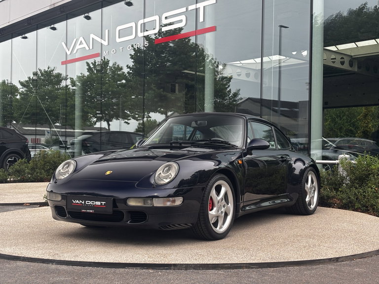 Porsche 993 Carrera 4S