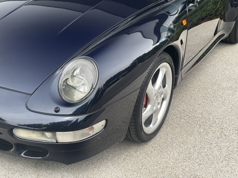 Porsche 993 Carrera 4S