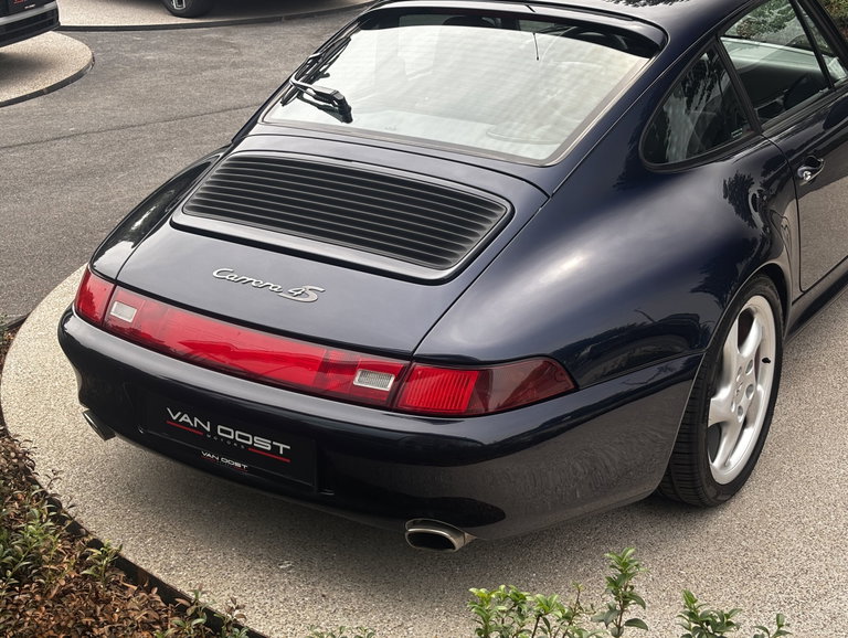 Porsche 993 Carrera 4S