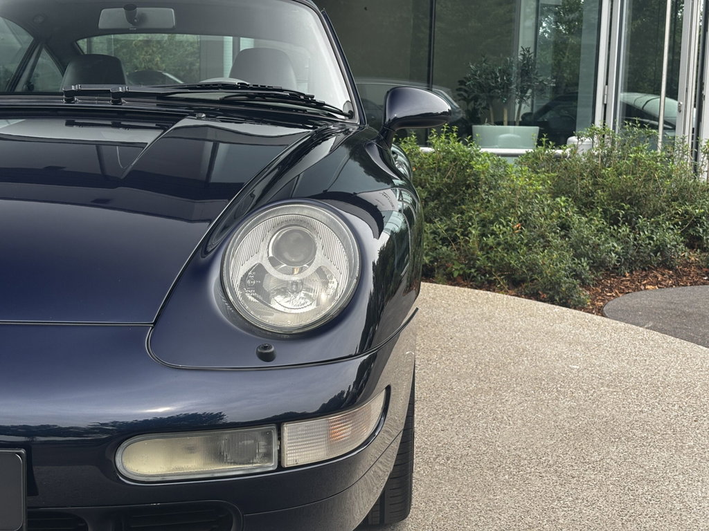 Porsche 993 Carrera 4S