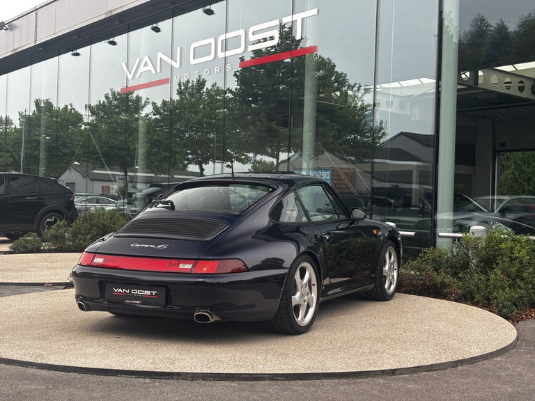Porsche 993 Carrera 4S