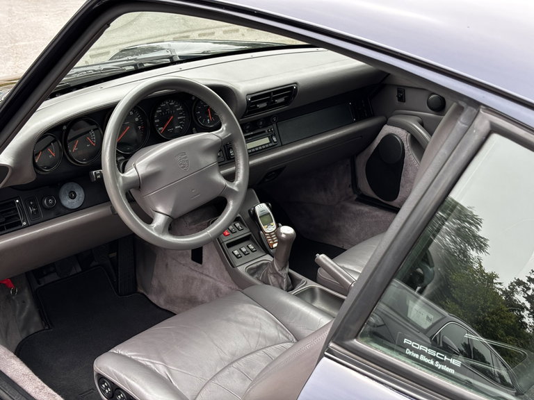 Porsche 993 Carrera 4S