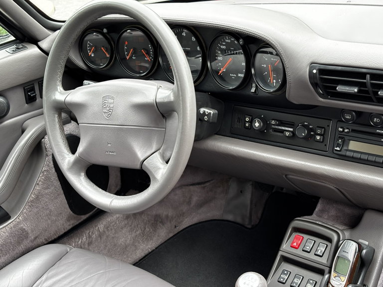 Porsche 993 Carrera 4S