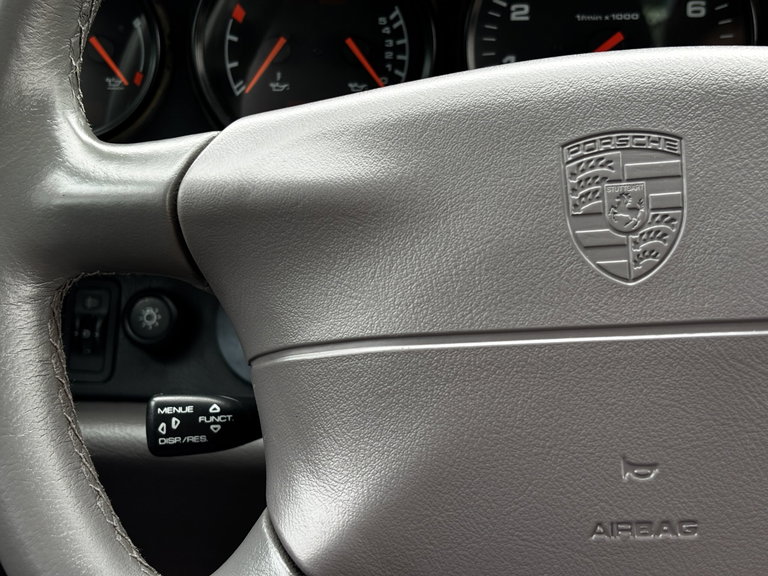 Porsche 993 Carrera 4S