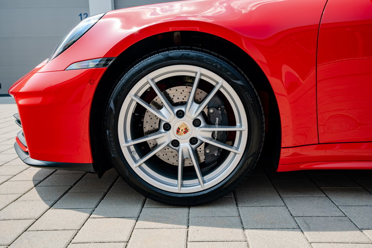 Porsche 992.2 Carrera