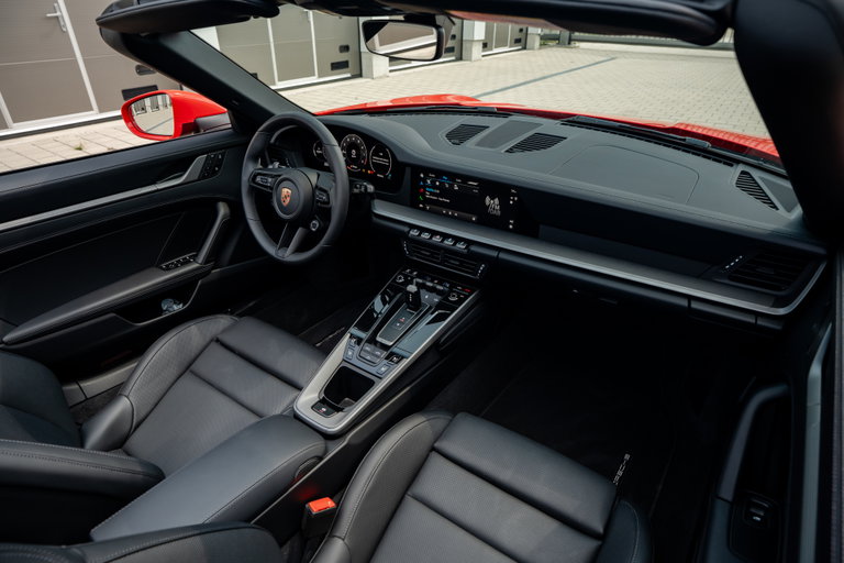 Porsche 992.2 Carrera