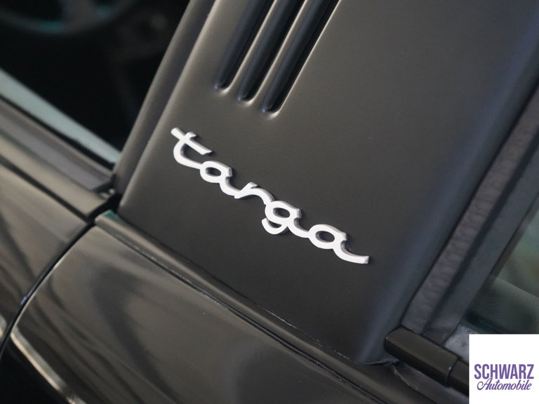 Porsche 911 Carrera 3.2 (US)