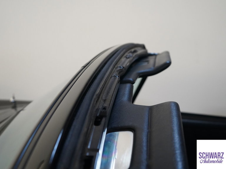 Porsche 911 Carrera 3.2 (US)