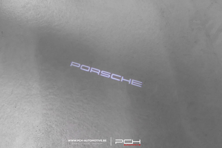 Porsche 992 GT3 Touring