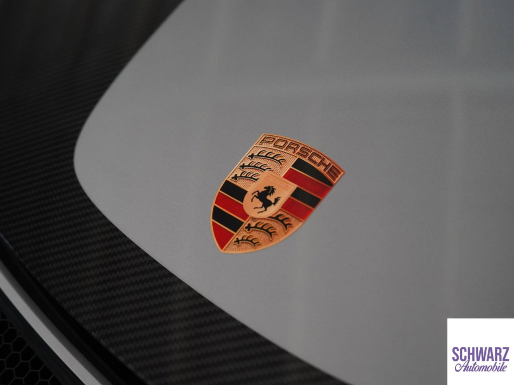 Porsche 718 Spyder RS