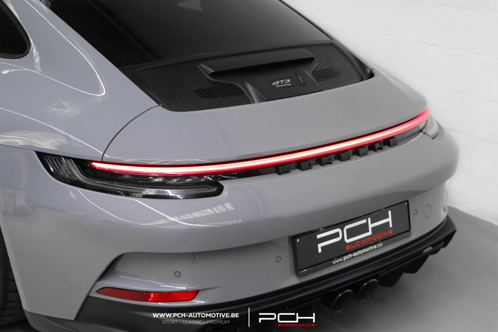Porsche 992 GT3 Touring