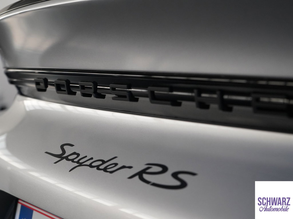 Porsche 718 Spyder RS