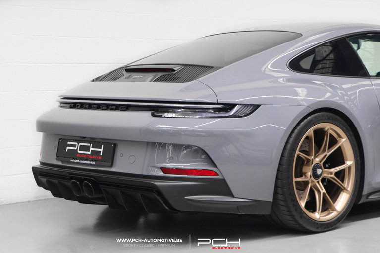 Porsche 992 GT3 Touring