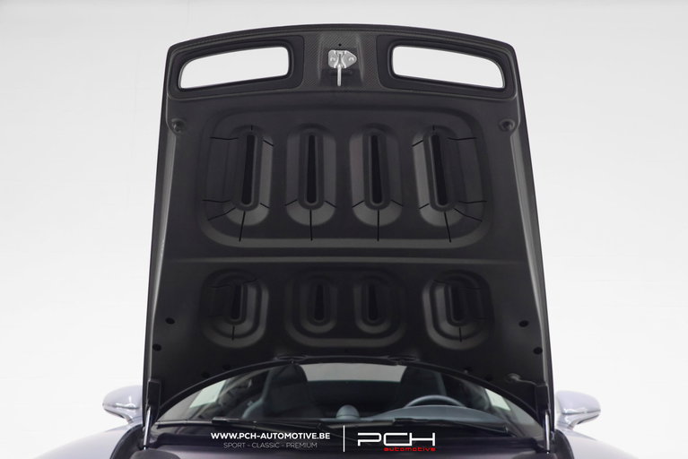 Porsche 992 GT3 Touring