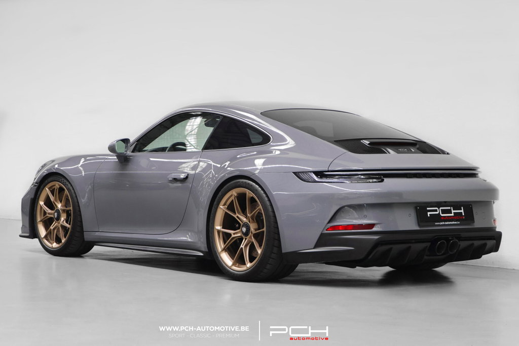 Porsche 992 GT3 Touring