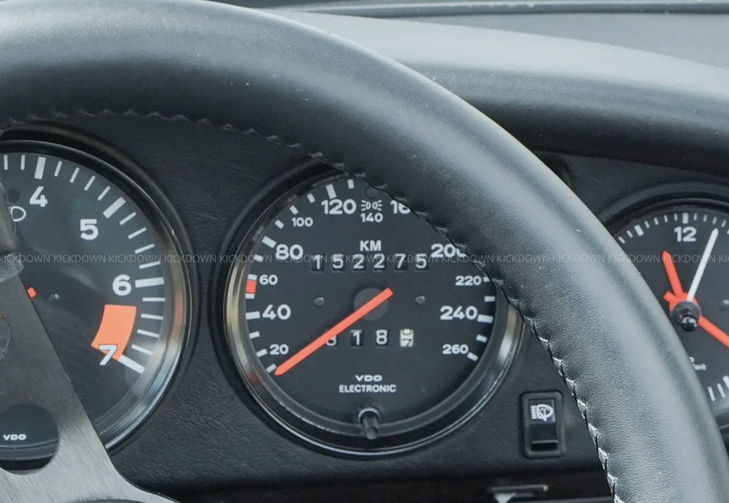 Porsche 911 Carrera 3.2