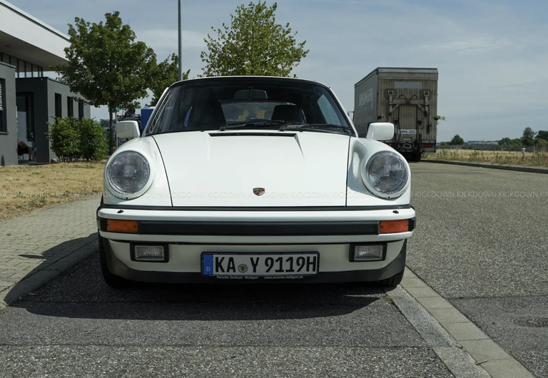 Porsche 911 Carrera 3.2