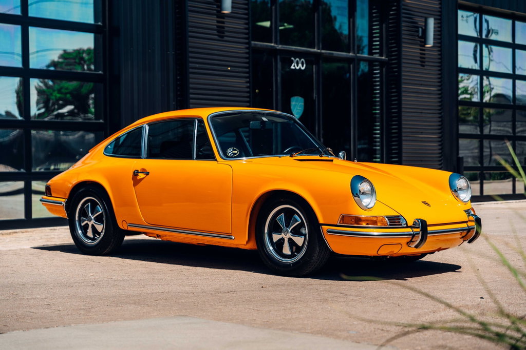 Porsche 911 T