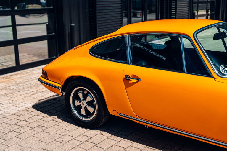 Porsche 911 T