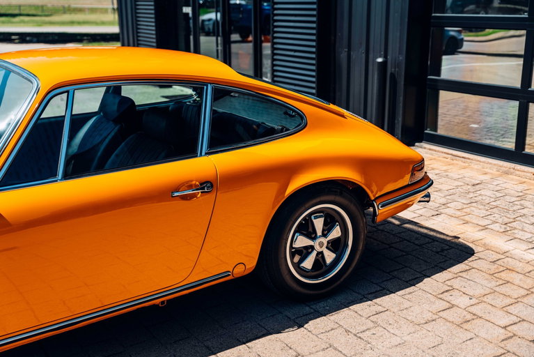 Porsche 911 T