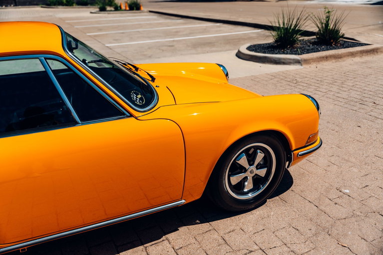 Porsche 911 T