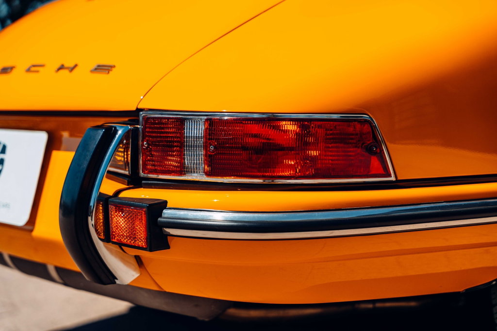 Porsche 911 T