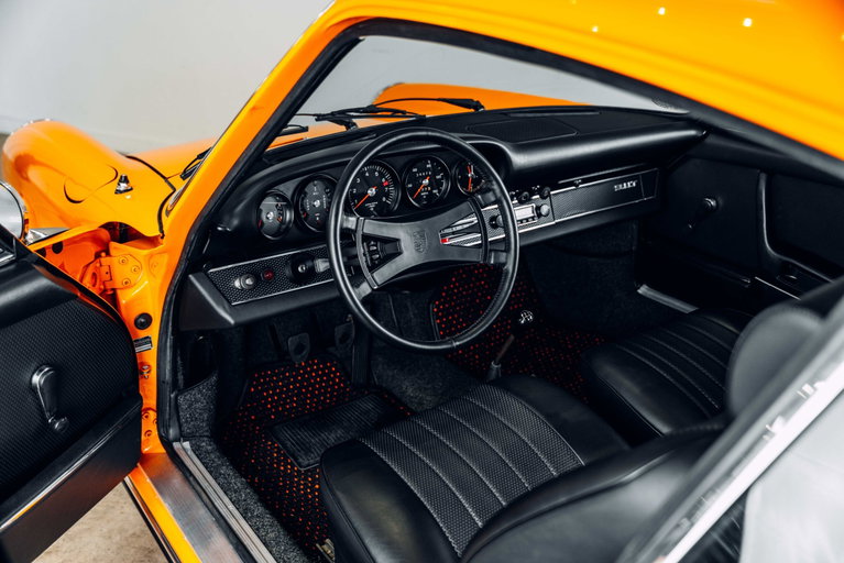 Porsche 911 T