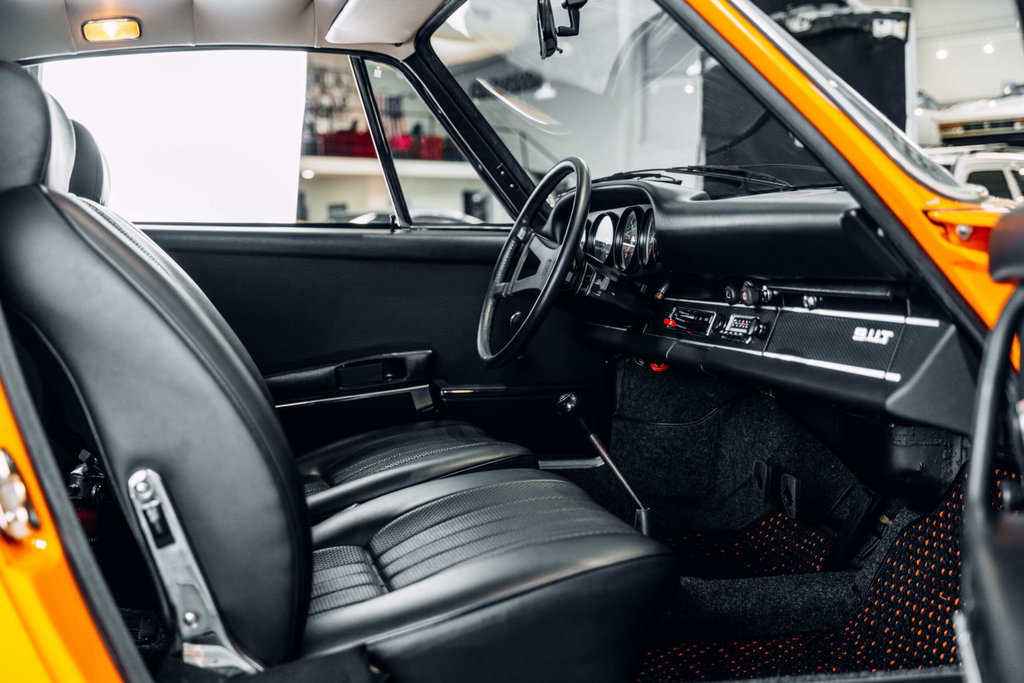 Porsche 911 T