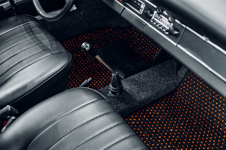 Porsche 911 T