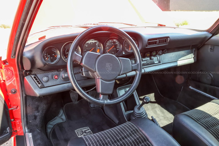 Porsche 911 Carrera 3.2