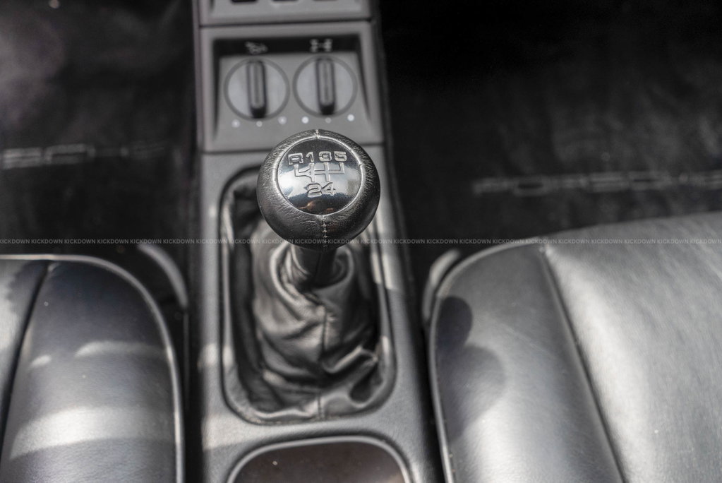 Porsche 964 Carrera 4