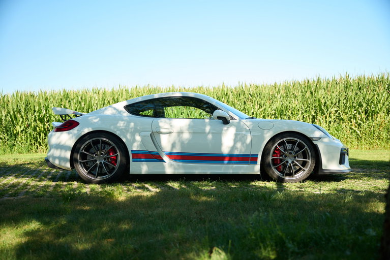 Porsche 981 Cayman GT4