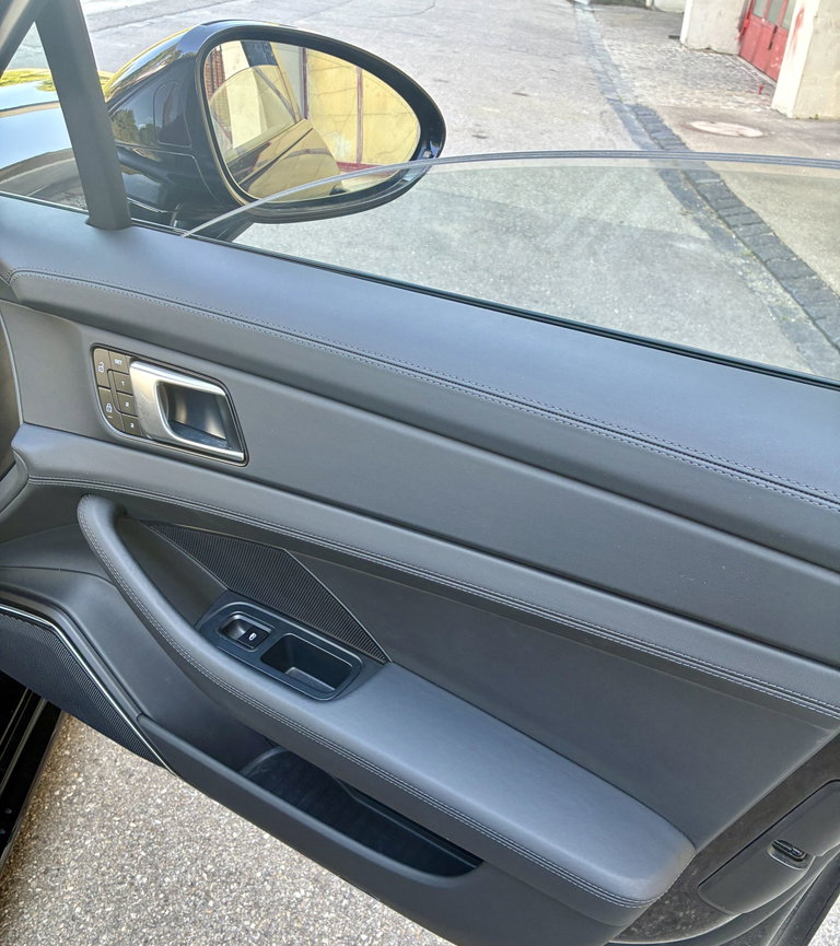 Porsche Panamera GTS