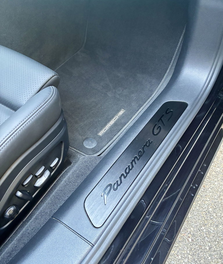 Porsche Panamera GTS