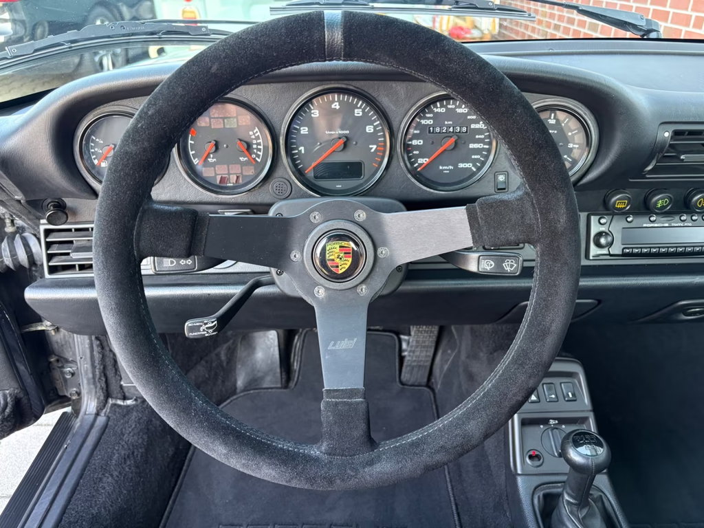 Porsche 964 Carrera 2